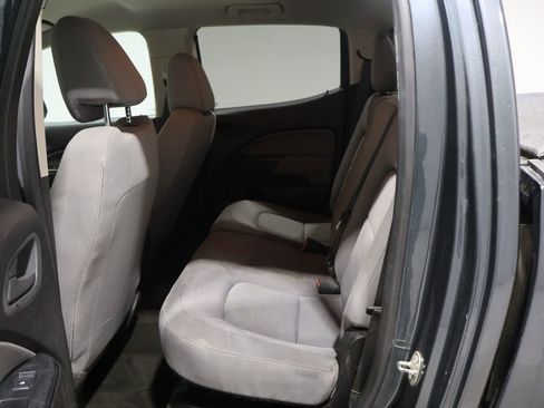 Used 2015 Chevrolet Colorado W/T w/ WT Convenience Package image 18