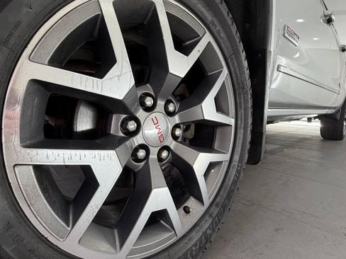 Used 2014 GMC Sierra 1500 SLE w/ All-Terrain Package AWD/4WD image 3