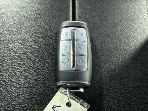 Used 2024 Genesis GV80 2.5T AWD/4WD image 34