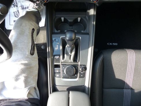 Used 2025 MAZDA CX-50 AWD 2.5 S w/ Weather Package image 32