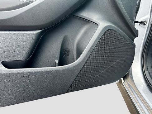 New 2026 Subaru Crosstrek 2.5i Premium AWD/4WD image 17