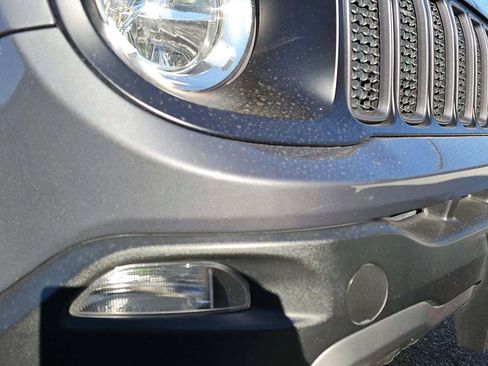 Used 2022 Jeep Renegade Trailhawk image 19