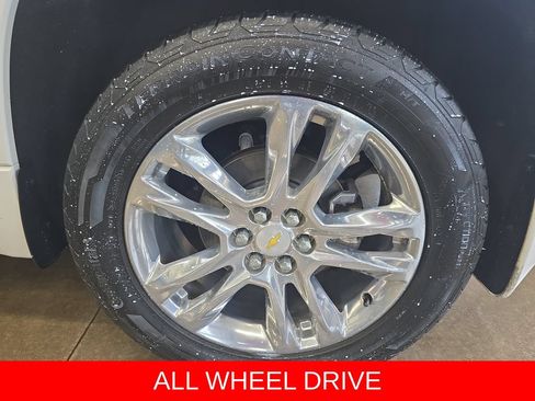 Used 2020 Chevrolet Traverse High Country w/ LPO, Floor Liner Package AWD/4WD image 35