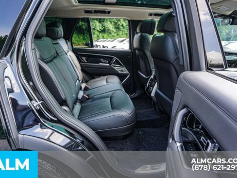 Used 2025 Land Rover Range Rover SE AWD/4WD image 22