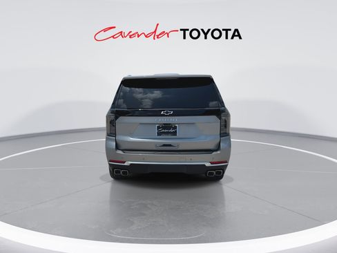 Used 2025 Chevrolet Tahoe High Country AWD/4WD image 7