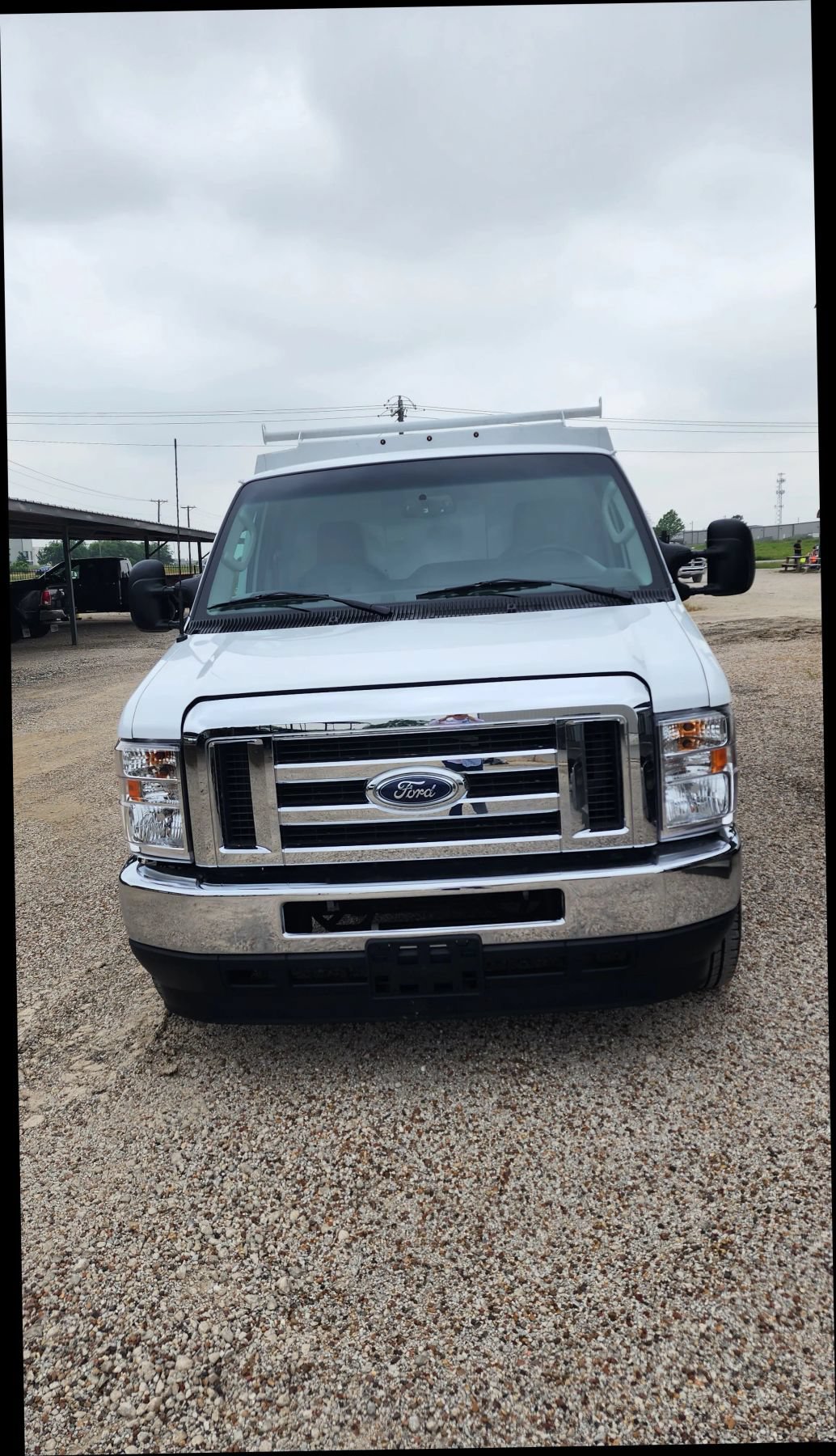 Used 2024 Ford E-350 and Econoline 350 Super Duty w/ Power Windows & Locks Group RWD image 3