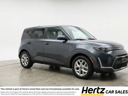 Used 2025 Kia Soul LX w/ LX Technology Package