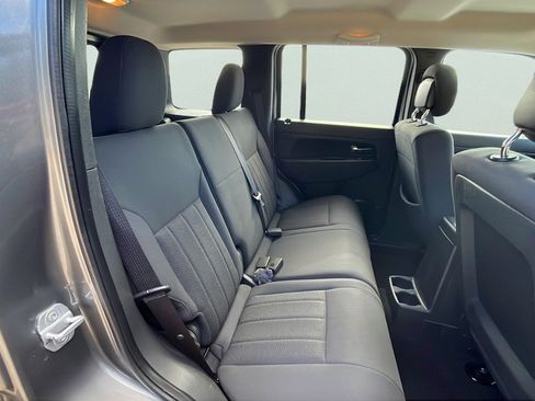 Used 2012 Jeep Liberty Sport w/ Popular Equipment Group RWD image 18