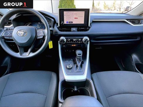 Certified 2025 Toyota RAV4 LE AWD/4WD image 16