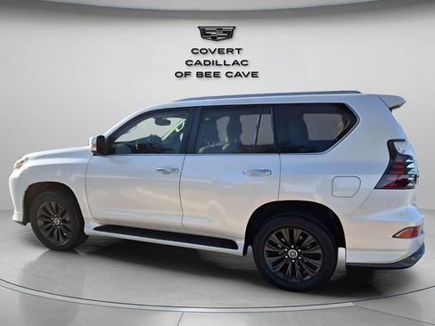 Used 2023 Lexus GX 460 Luxury w/ Sport Design Package image 6