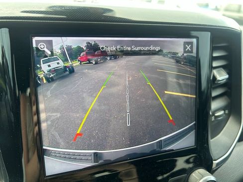 Used 2020 RAM 1500 Laramie AWD/4WD image 17