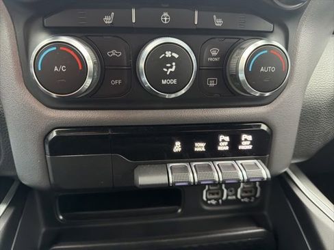 Used 2022 RAM 1500 Big Horn image 26
