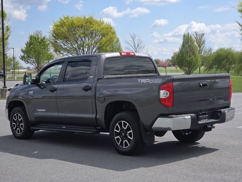 Used 2015 Toyota Tundra SR5 w/ TRD Off Road Package image 5