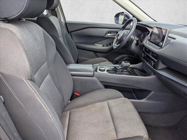 Used 2024 Nissan Rogue SV AWD/4WD image 27