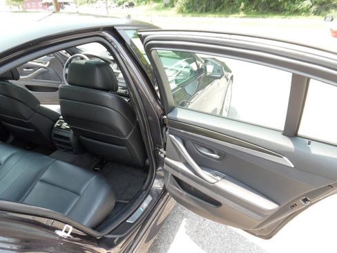 Used 2013 BMW 528i xDrive Sedan AWD/4WD image 22