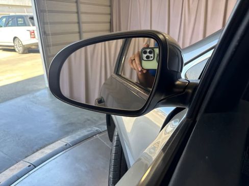 Used 2019 Kia Sportage LX FWD image 16