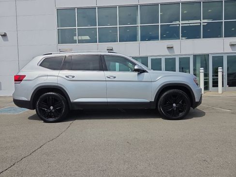 Used 2019 Volkswagen Atlas SEL Premium AWD/4WD image 4