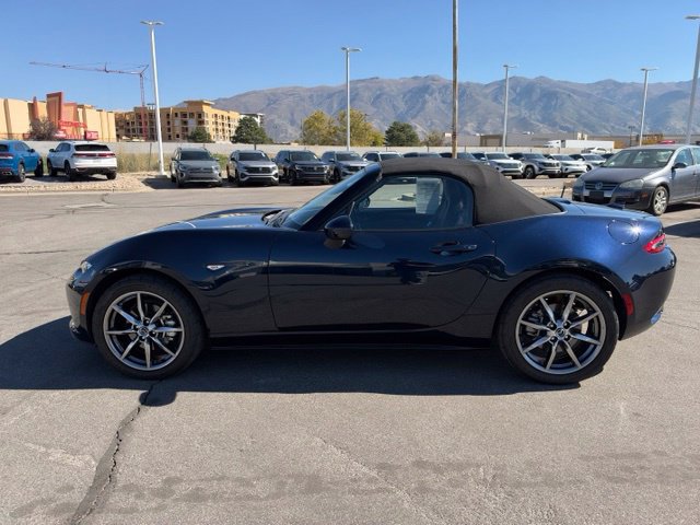 Used 2022 MAZDA MX-5 Miata Grand Touring RWD image 4