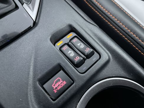 Used 2023 Subaru Crosstrek 2.5i Limited w/ Popular Package #3 image 21