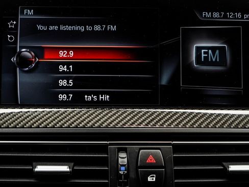 Used 2017 BMW M6 Coupe image 27