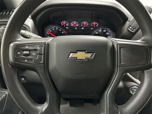 Used 2024 Chevrolet Silverado 1500 Custom image 10
