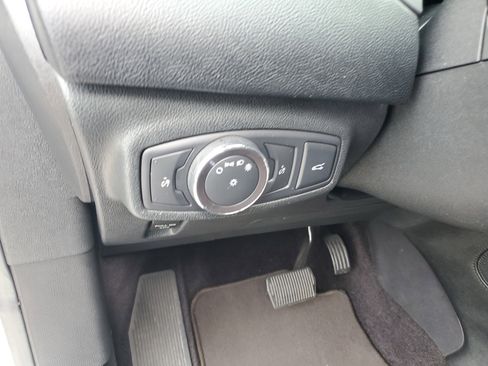 Used 2018 Lincoln MKC Premiere image 19