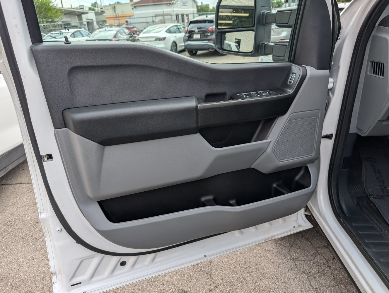 Used 2023 Ford F350 XL w/ XL Driver Assist Package AWD/4WD image 11