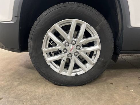 Certified 2018 GMC Acadia SLT image 10