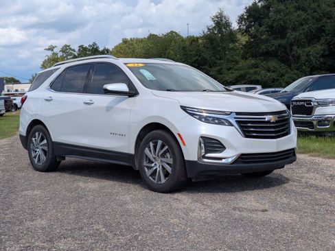 Certified 2022 Chevrolet Equinox Premier FWD image 2