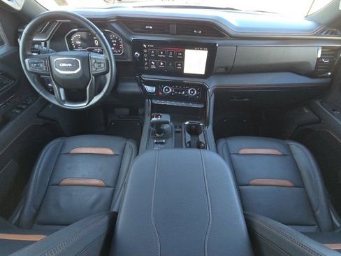 Used 2023 GMC Sierra 1500 AT4 w/ Technology Package image 29