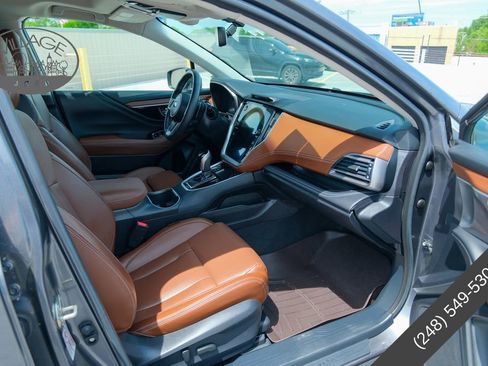 Used 2020 Subaru Outback Touring XT AWD/4WD image 11