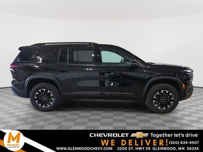 Used 2025 Chevrolet Traverse Z71 w/ Enhanced Driving Package