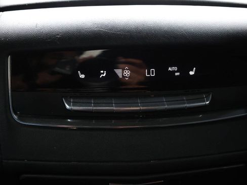 Used 2023 Cadillac Escalade ESV Premium Luxury AWD/4WD image 25