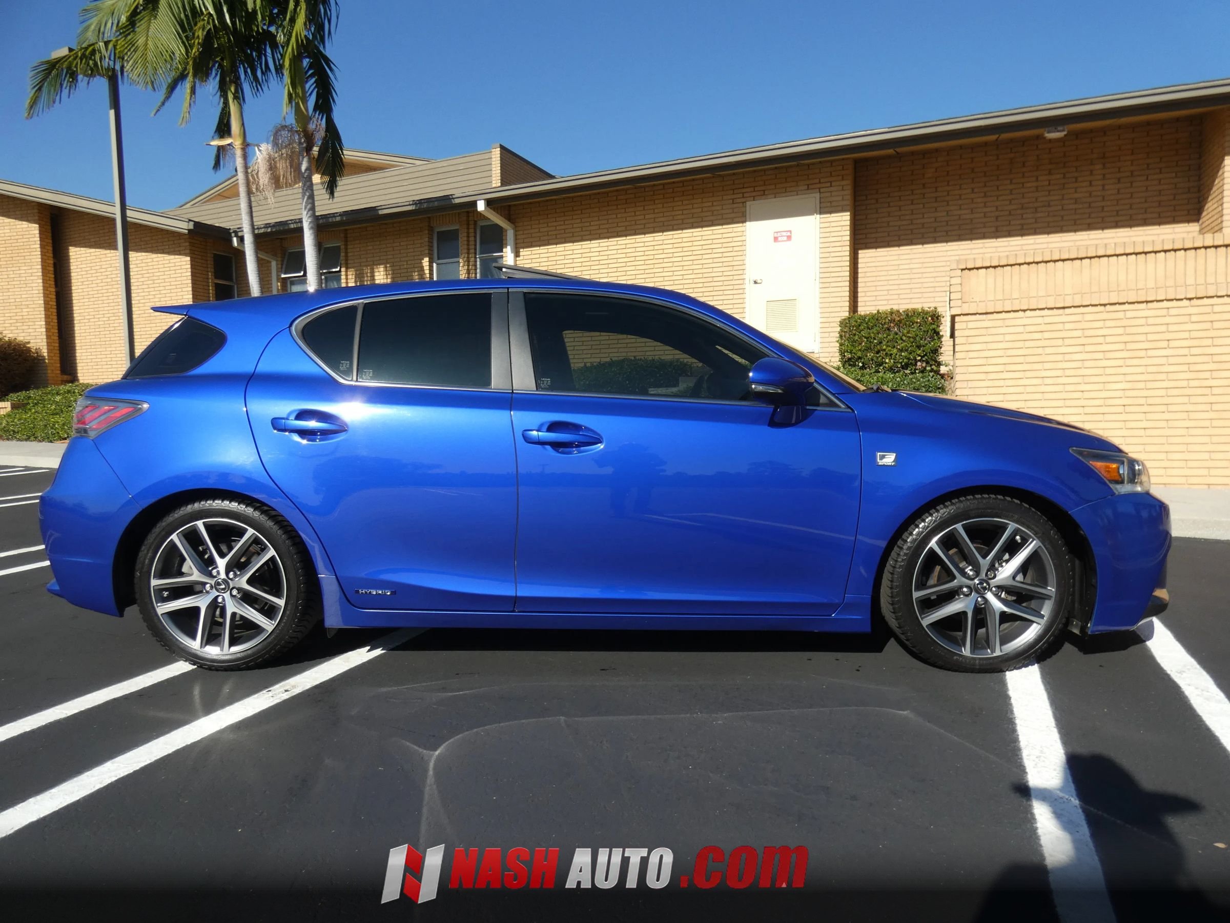 Used 2014 Lexus CT 200h w/ F Sport w/Nuluxe Interior FWD image 6