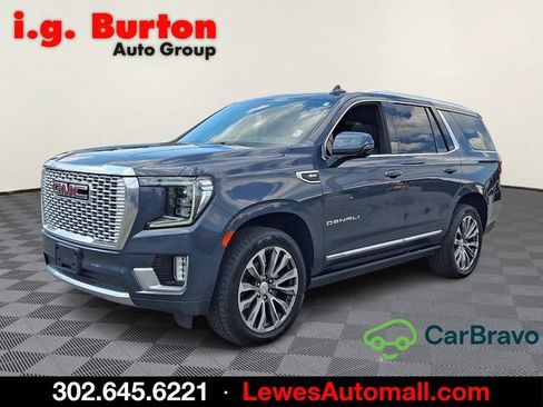 Certified 2021 GMC Yukon Denali w/ Denali Premium Package AWD/4WD image 3