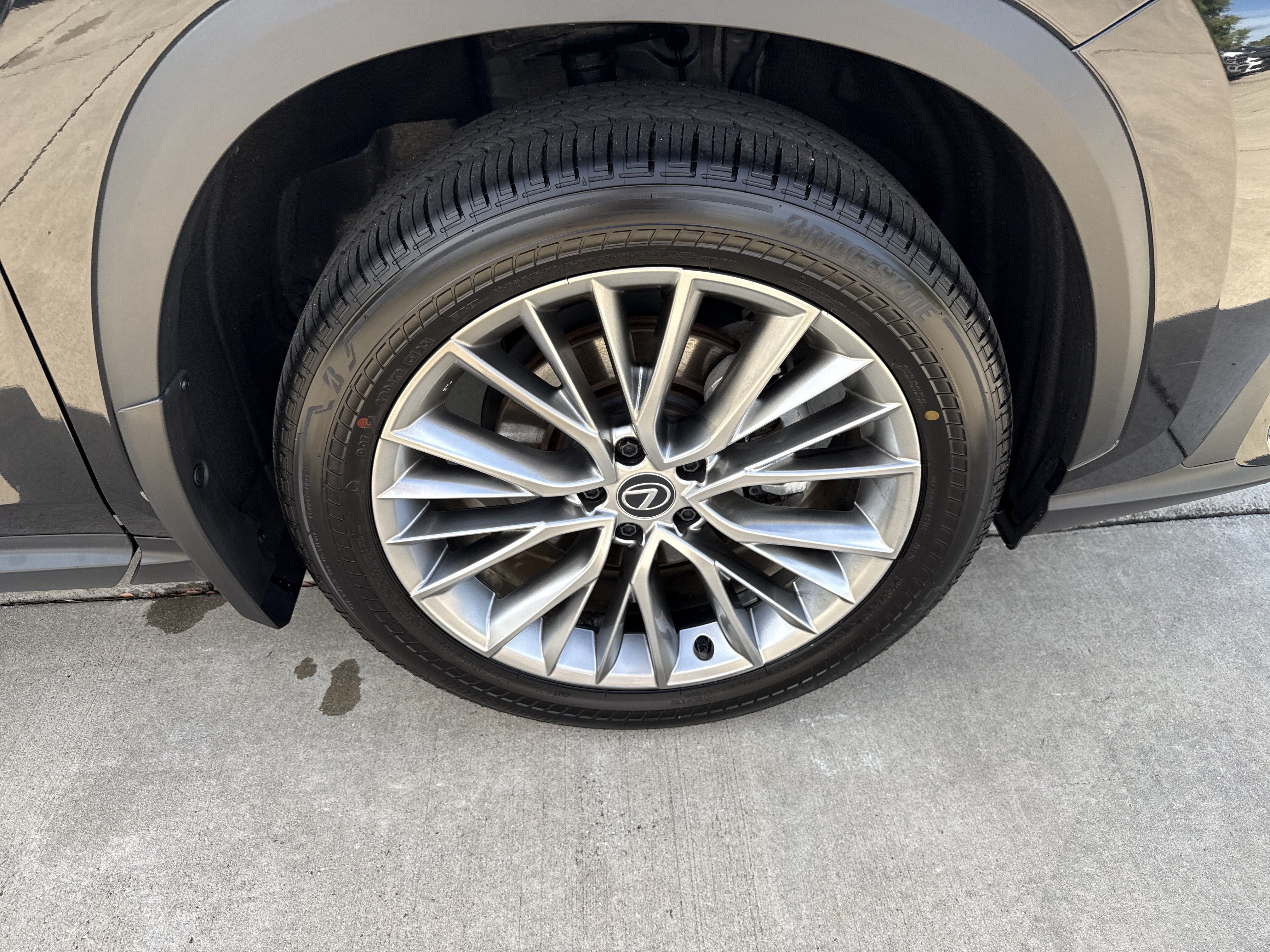 Used 2024 Lexus NX 350 AWD w/ Package Accessory (P2) image 12