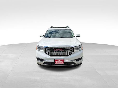 Used 2019 GMC Acadia Denali w/ Technology Package AWD/4WD image 8