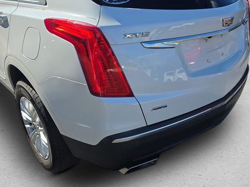 Used 2018 Cadillac XT5 AWD image 12
