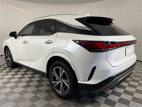 Used 2023 Lexus RX 350 Premium w/ Accessory Package (Z1) FWD image 4