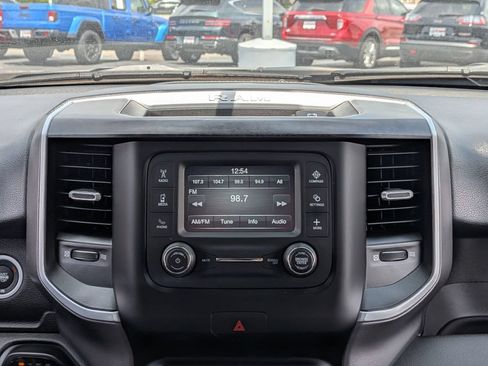 Used 2022 RAM 1500 Big Horn AWD/4WD image 28