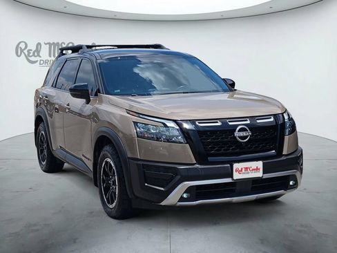 Used 2024 Nissan Pathfinder Rock Creek AWD/4WD image 7