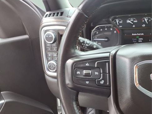 Used 2022 GMC Sierra 1500 AT4 w/ AT4 Preferred Package AWD/4WD image 14