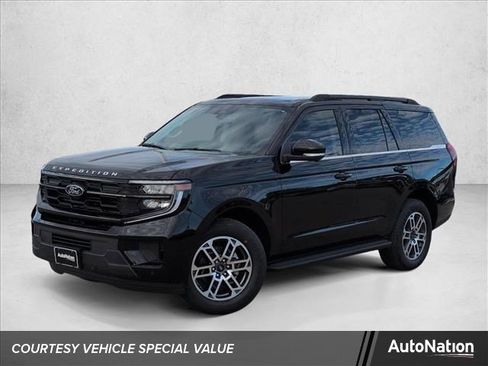 New 2026 Ford Expedition Active image 1