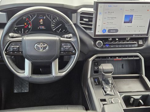 Used 2022 Toyota Tundra Limited AWD/4WD image 10