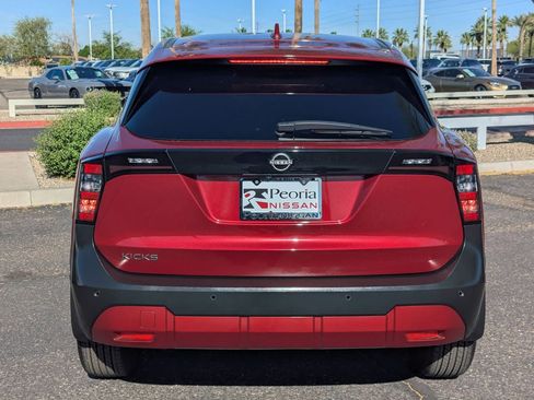 Certified 2025 Nissan Kicks SV image 5