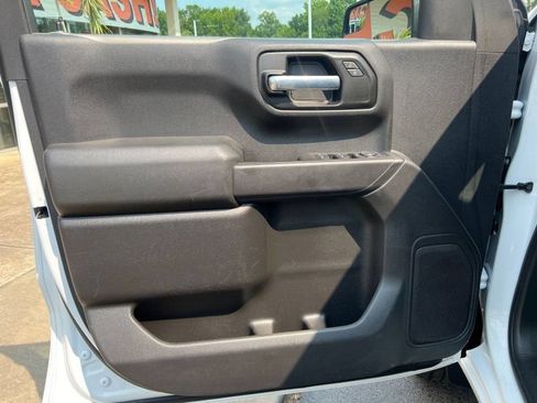 Used 2021 Chevrolet Silverado 1500 Custom w/ LPO, Dark Essentials Package RWD image 6
