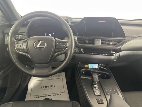 Used 2025 Lexus UX 300h AWD w/ Accessory Package (Z1) image 21