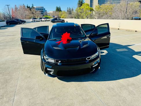 Used 2022 Dodge Charger Scat Pack RWD image 27
