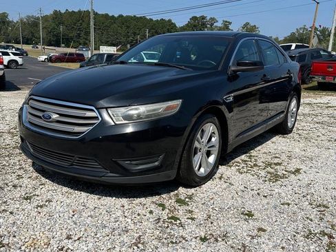 Used 2014 Ford Taurus SEL image 3