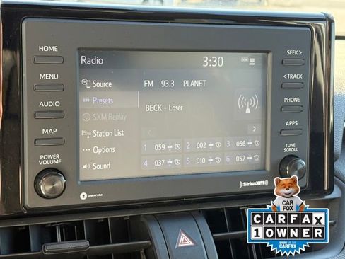 Used 2020 Toyota RAV4 XLE image 14